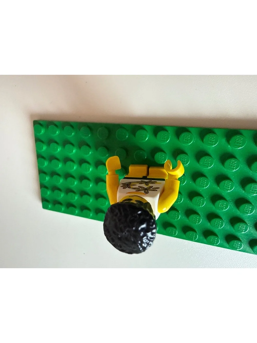 LEGO Minifigures Set of 3 with Accessories